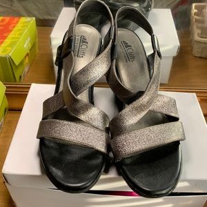 💎✨Black and silver sparkly cliffs wedge✨💎